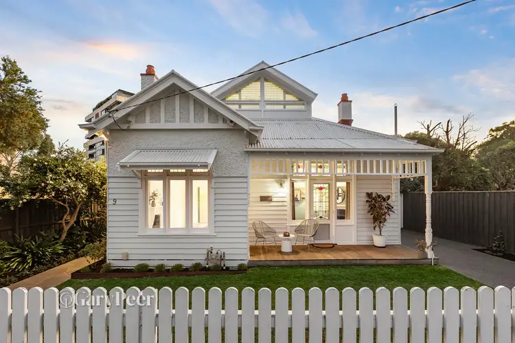 9 Ripon Grove, Elsternwick VIC 3185