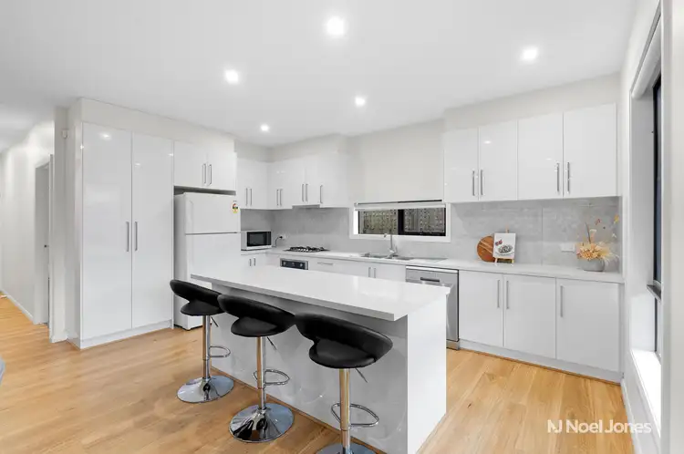 Second view of Homely unit listing, 6 Emerald Close, Kilsyth VIC 3137