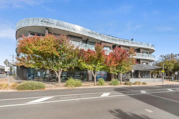 6/2 Ross Street, Mornington VIC 3931