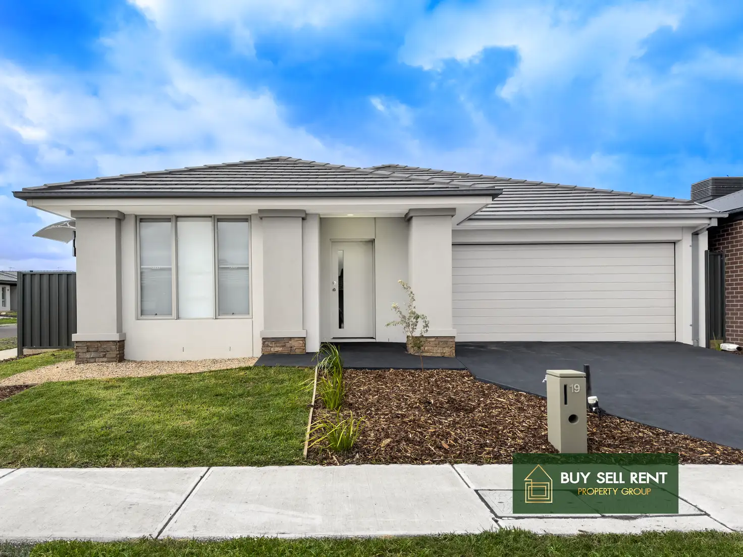 Main view of Homely house listing, 19 Mallaig Drive, Beveridge VIC 3753