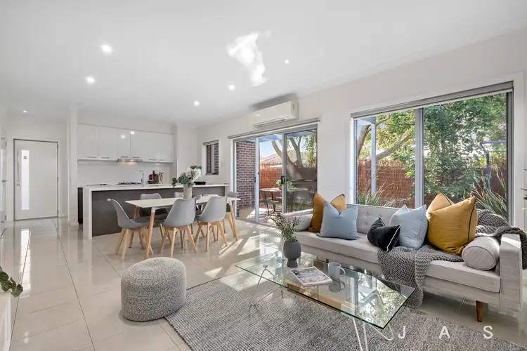 Main view of Homely unit listing, 3/120 Woods Street, Newport VIC 3015
