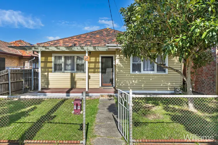 99 Newcastle Street, Newport VIC 3015