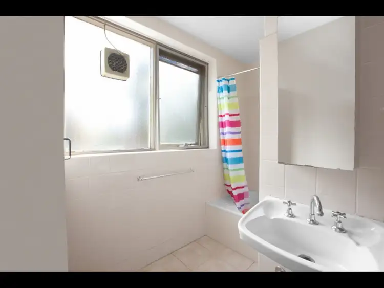 Fifth view of Homely apartment listing, 3A/41 Evansdale Road, Hawthorn VIC 3122