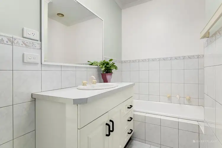 Sixth view of Homely unit listing, 2/8 Raglan Road, Research VIC 3095