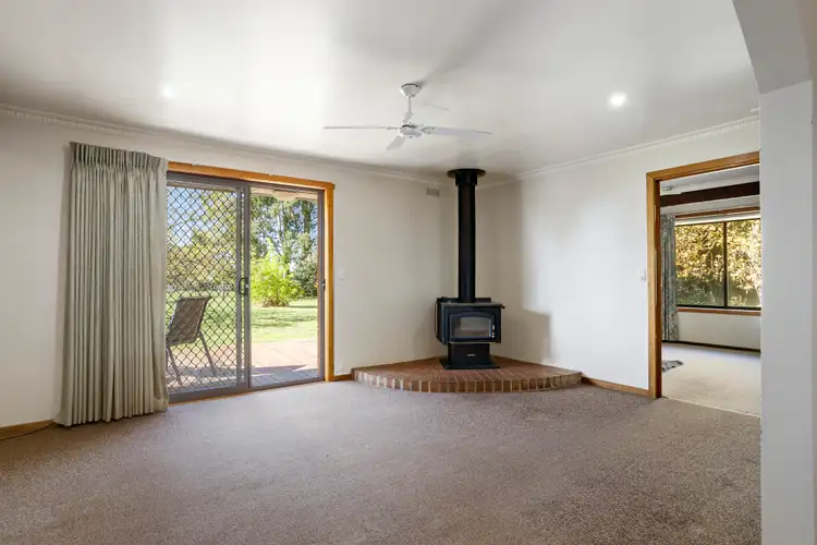 Fifth view of Homely house listing, 19 Spring Street, Glenlyon VIC 3461