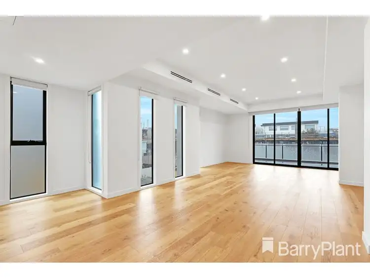 Fourth view of Homely townhouse listing, 15 McCaffery Place, Mordialloc VIC 3195