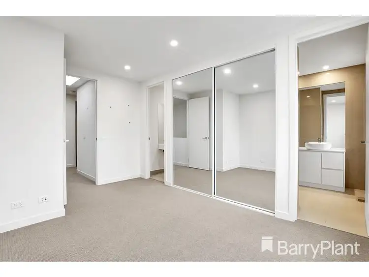 Sixth view of Homely townhouse listing, 15 McCaffery Place, Mordialloc VIC 3195