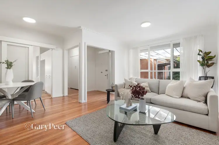 Second view of Homely villa listing, 4/11-13 Oswald Street, Elsternwick VIC 3185