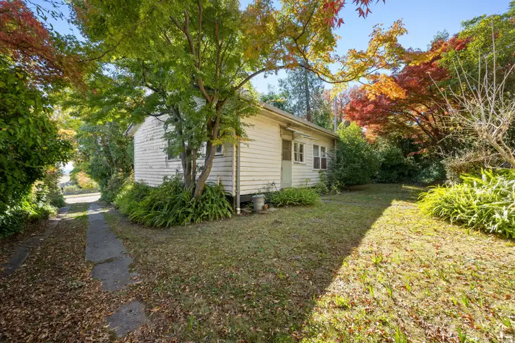 Second view of Homely house listing, 32 Tawonga Crescent, Mount Beauty VIC 3699