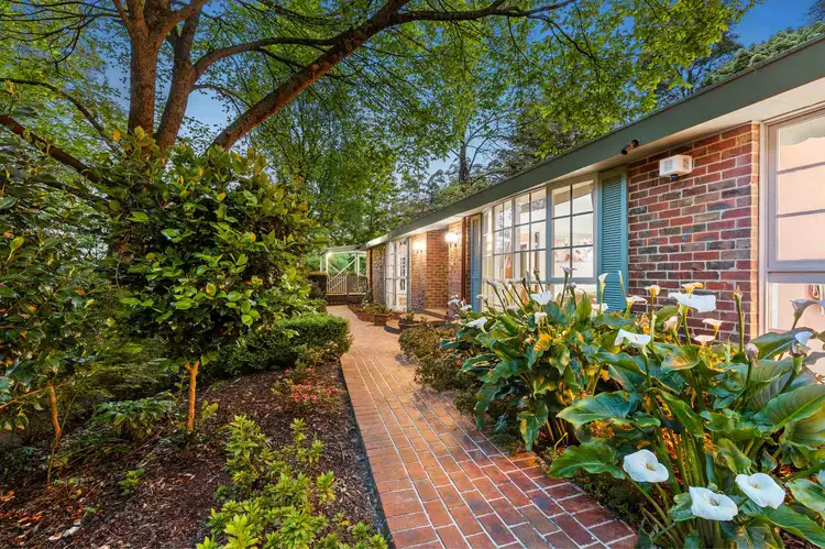 6 Mizmaze Road, Sherbrooke VIC 3789