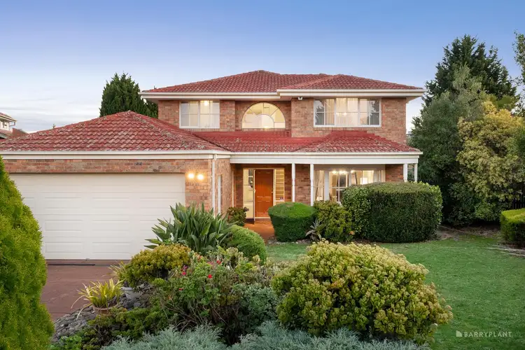 9 Crestmont Court, Doncaster East VIC 3109
