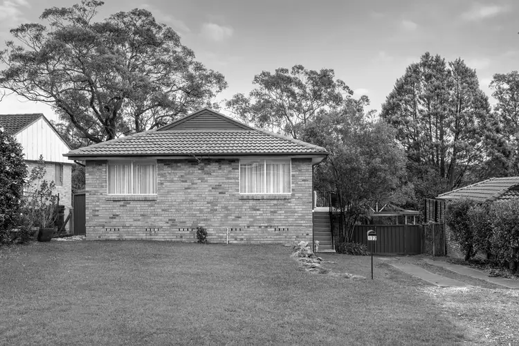 122 White Cross Road, Winmalee NSW 2777
