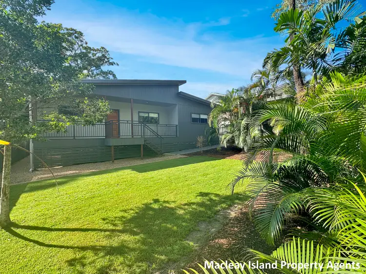 22 President Terrace, Macleay Island QLD 4184
