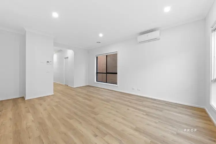 Sixth view of Homely house listing, 9 Skalkoz Street, Williams Landing VIC 3027