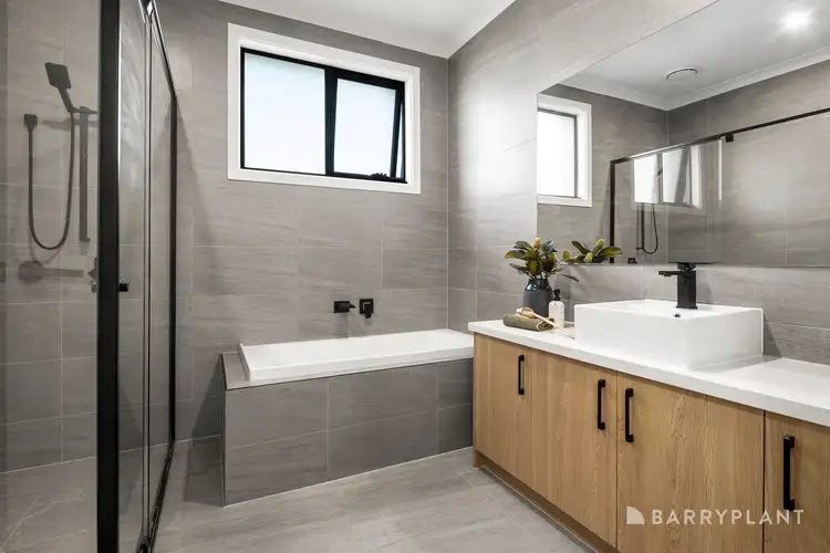 Sixth view of Homely townhouse listing, 1/80a Albert Street, Mordialloc VIC 3195