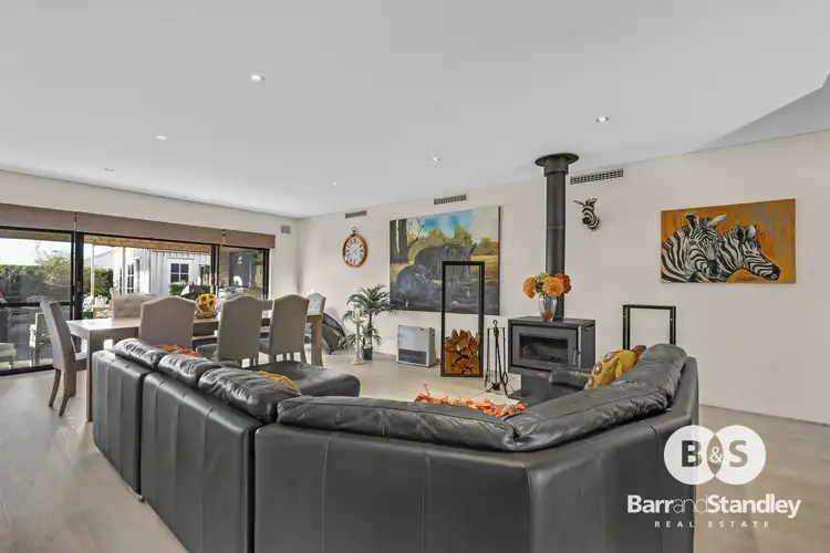 Sixth view of Homely house listing, 6 Eva Fairway, Dalyellup WA 6230