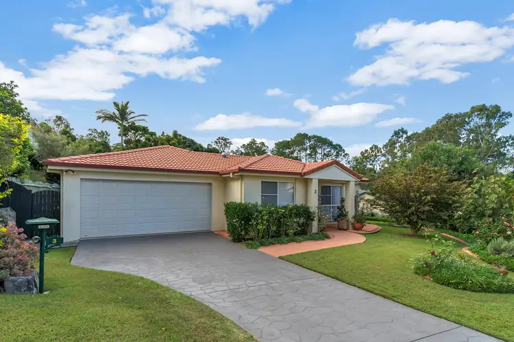 3 Summerfield Place, Kenmore QLD 4069
