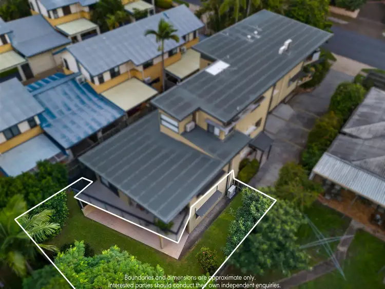 1/120 Central Avenue, Indooroopilly QLD 4068