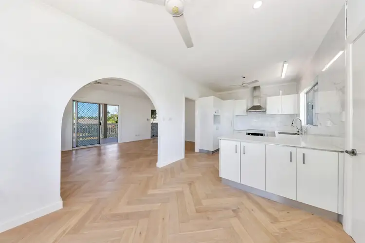 7 Politis Court, Moulden NT 830