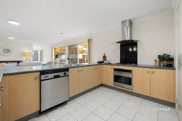 Sixth view of Homely house listing, 6 Tuileries Rise, Narre Warren South VIC 3805