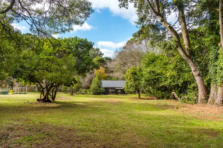 981 Gap Road, Cherokee VIC 3434