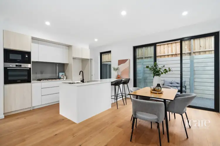 Sixth view of Homely house listing, 31 Annette Court, Endeavour Hills VIC 3802