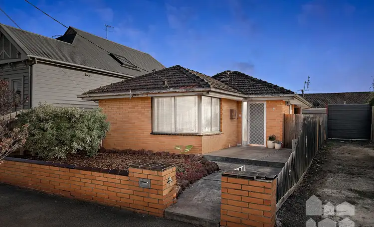 2 Regent Street, Yarraville VIC 3013