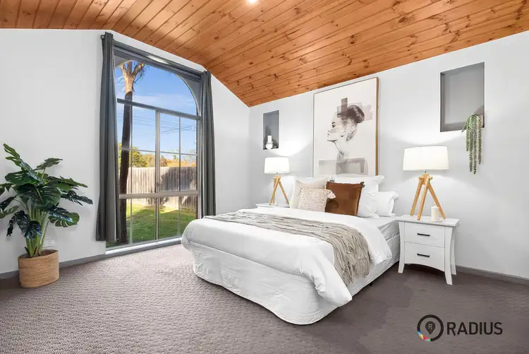 Second view of Homely house listing, 2 Rex Court, Somerville VIC 3912