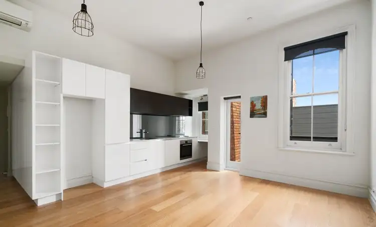 5 Stawell Street