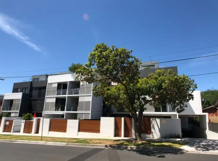 11/16 Bent Street, Bentleigh VIC 3204