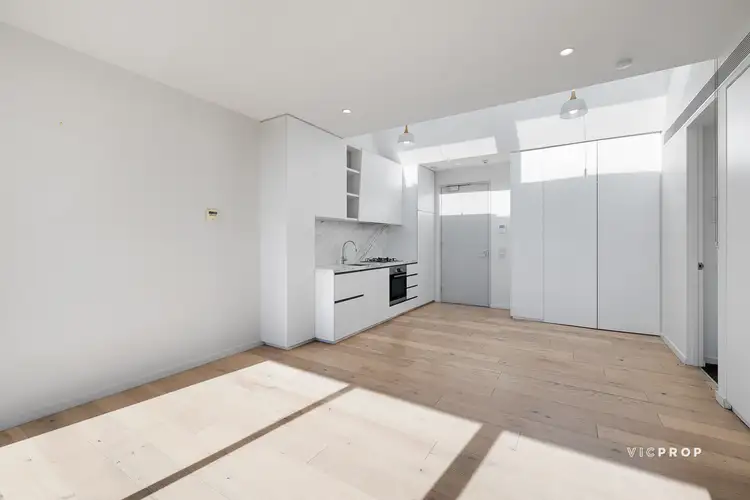 206/6 Thiele Street, Doncaster VIC 3108