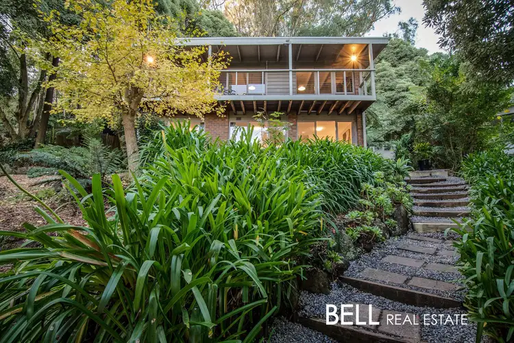 8 Kallamondah Road, Ferny Creek VIC 3786