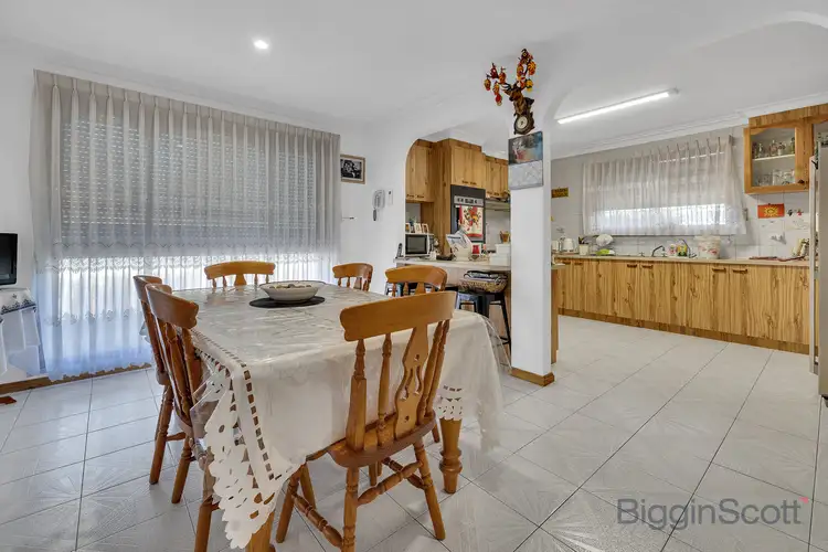 Fourth view of Homely house listing, 23 Kiparra Close, St Albans VIC 3021