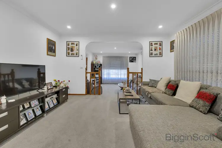 Fifth view of Homely house listing, 23 Kiparra Close, St Albans VIC 3021