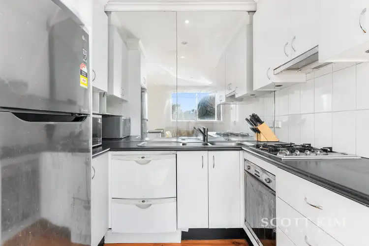 Fourth view of Homely unit listing, 2/19 Anthony Drive, Mount Waverley VIC 3149