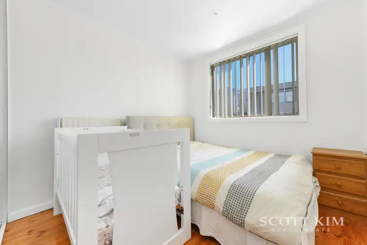 Sixth view of Homely unit listing, 2/19 Anthony Drive, Mount Waverley VIC 3149