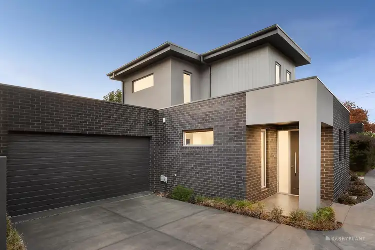 2/116 Brunswick Road, Mitcham VIC 3132