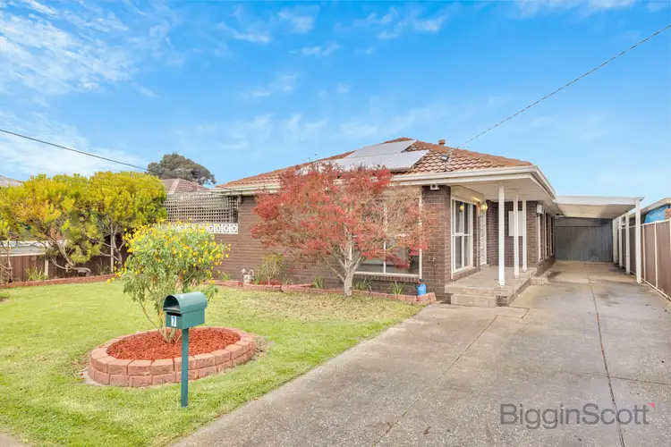 7 Glenrobe Street, Deer Park VIC 3023