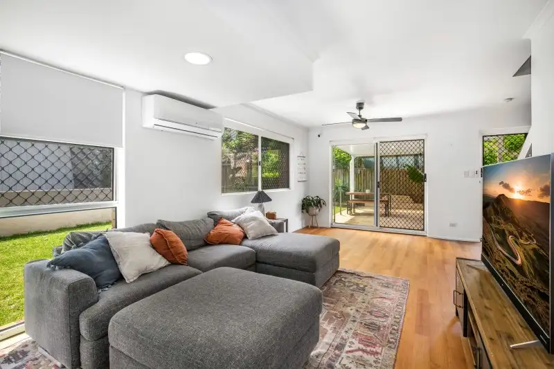 Main view of Homely unit listing, 3/7 Sundridge Street, Taringa QLD 4068