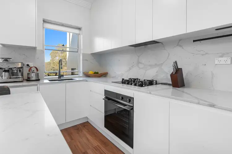 Fourth view of Homely apartment listing, 2/6 Shaw Street, North Bondi NSW 2026