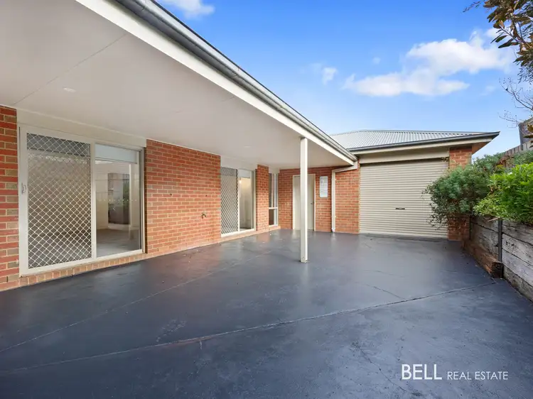 Fifth view of Homely house listing, 8 Sacha Court, Yarra Glen VIC 3775