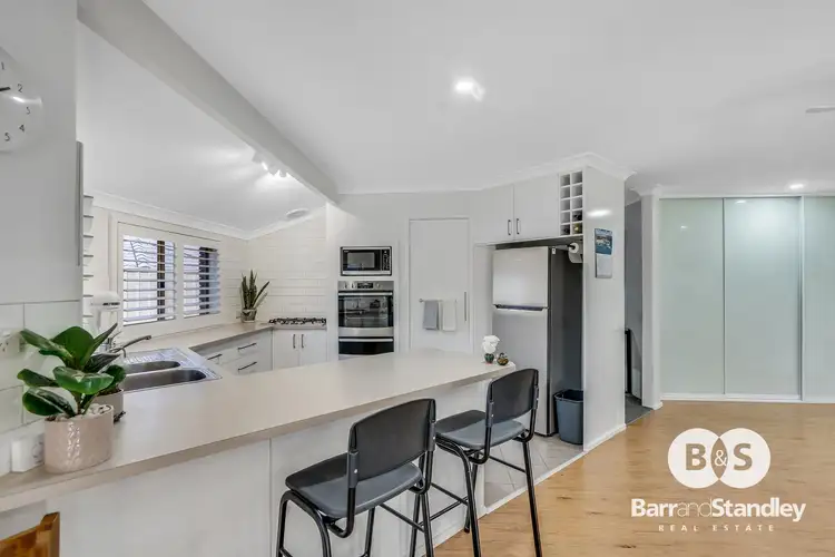 30 Raglan Street, Carey Park WA 6230