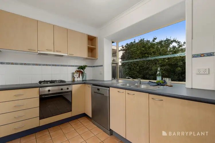 Fifth view of Homely unit listing, 2/167 Nepean Highway, Aspendale VIC 3195