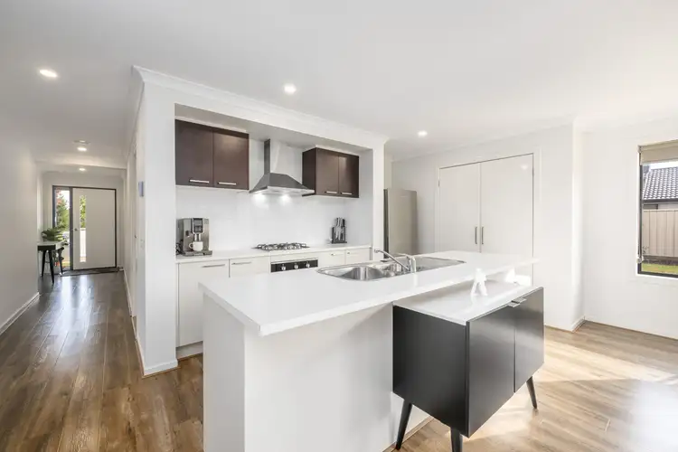 Sixth view of Homely house listing, 10 Quiver Terrace, Mooroopna VIC 3629