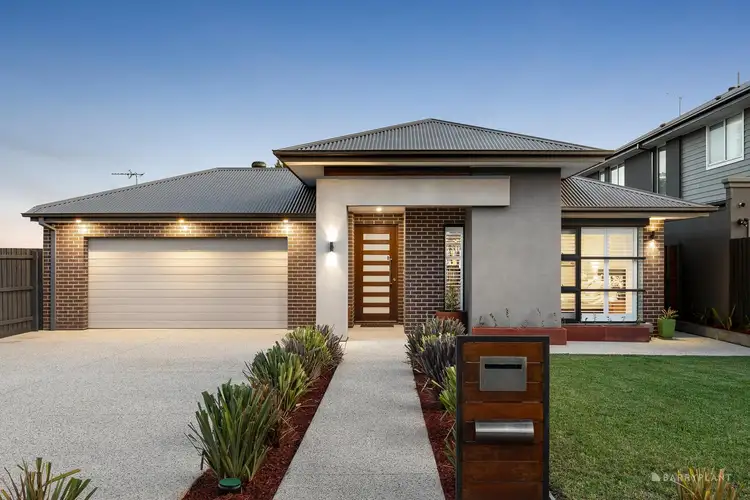 Main view of Homely house listing, 26 Dickson Street, Mount Waverley VIC 3149