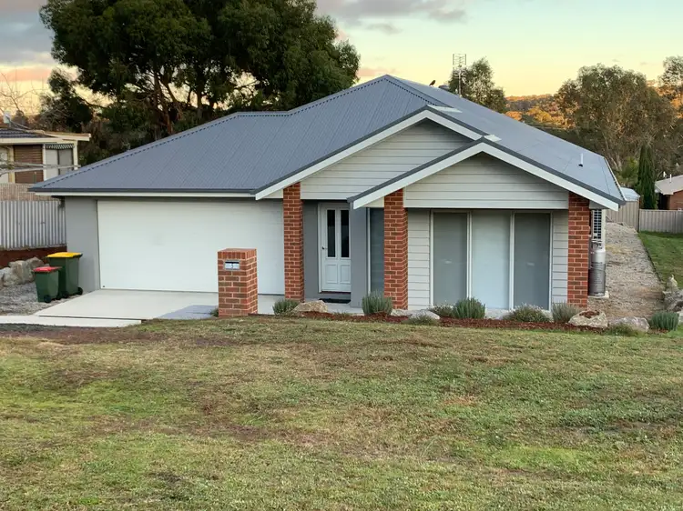 5 Buckley Street, Harcourt VIC 3453
