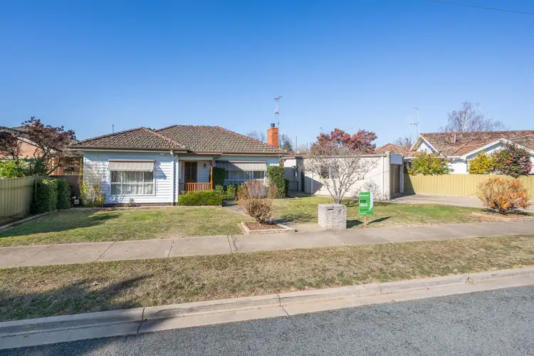 Main view of Homely house listing, 25 Gloucester Crescent, Shepparton VIC 3630