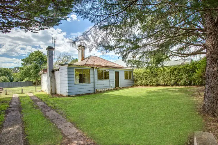 8 Golden Vale Road, Sutton Forest NSW 2577