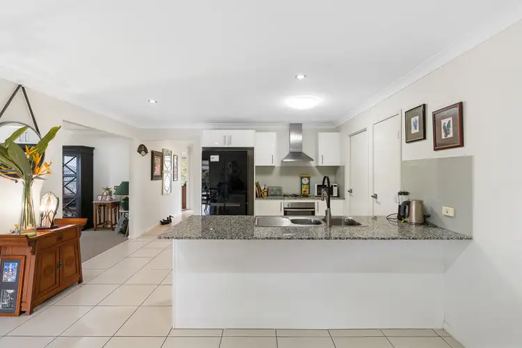 Fifth view of Homely house listing, 8 Bluejay Circuit, Morayfield QLD 4506