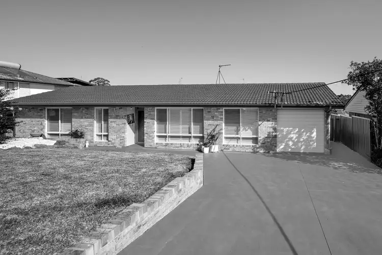 18 Blue Gum Avenue, South Penrith NSW 2750